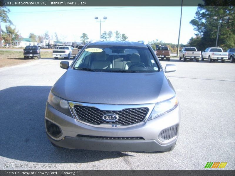 Titanium Silver / Black 2011 Kia Sorento LX V6