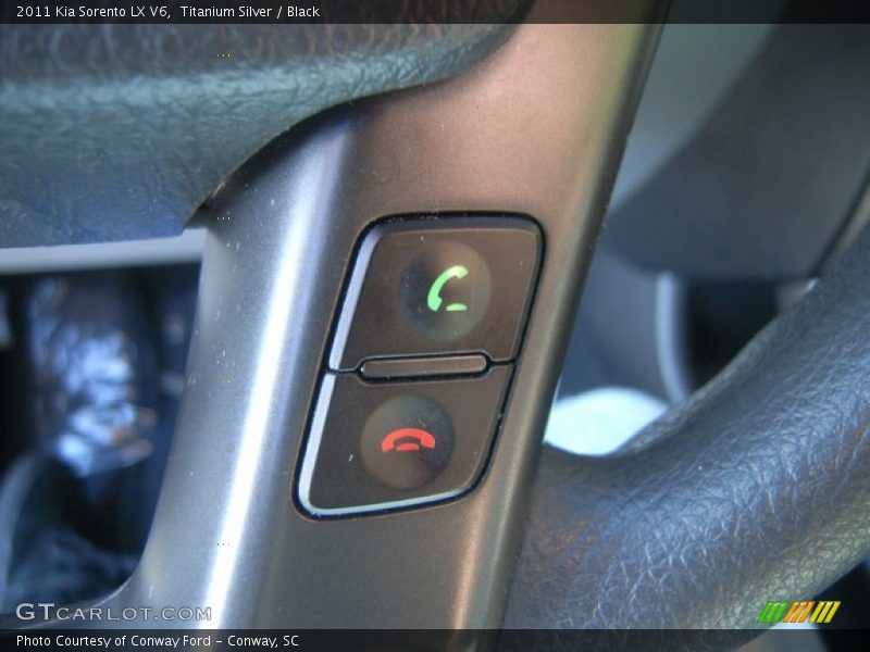 Titanium Silver / Black 2011 Kia Sorento LX V6