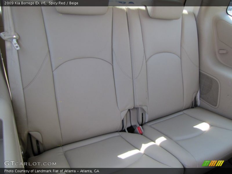 Spicy Red / Beige 2009 Kia Borrego EX V6