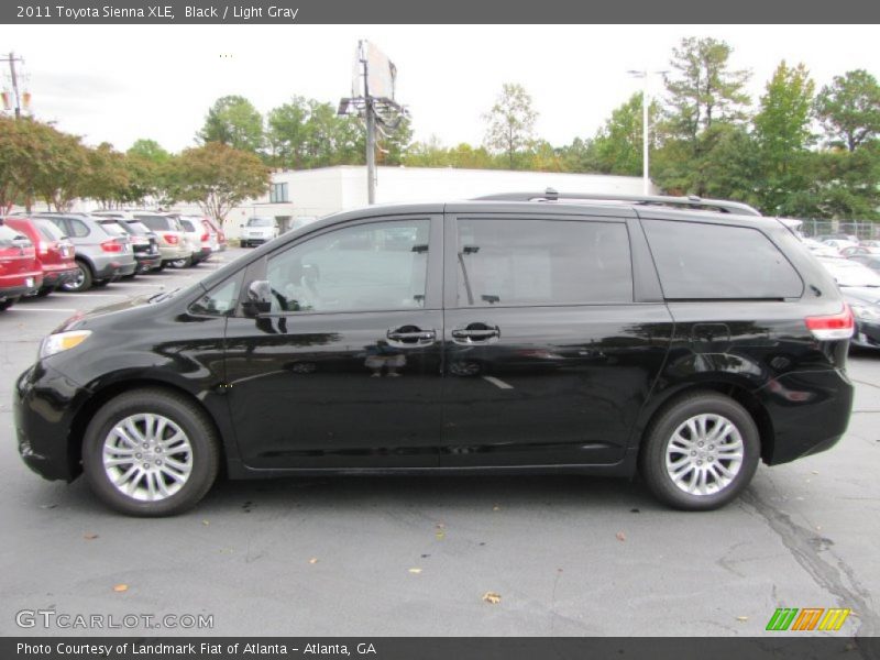 Black / Light Gray 2011 Toyota Sienna XLE