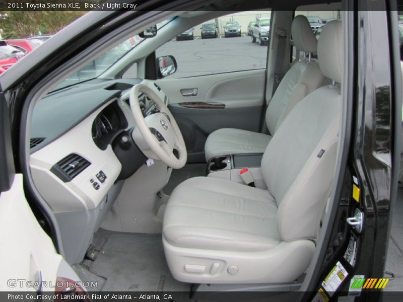 Black / Light Gray 2011 Toyota Sienna XLE