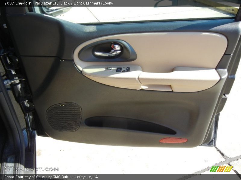 Black / Light Cashmere/Ebony 2007 Chevrolet TrailBlazer LT