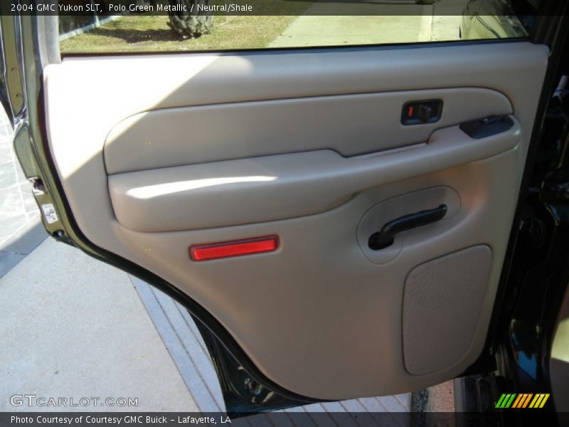 Polo Green Metallic / Neutral/Shale 2004 GMC Yukon SLT