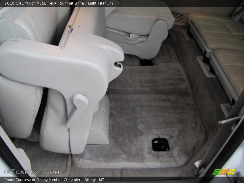 Summit White / Light Titanium 2010 GMC Yukon XL SLT 4x4