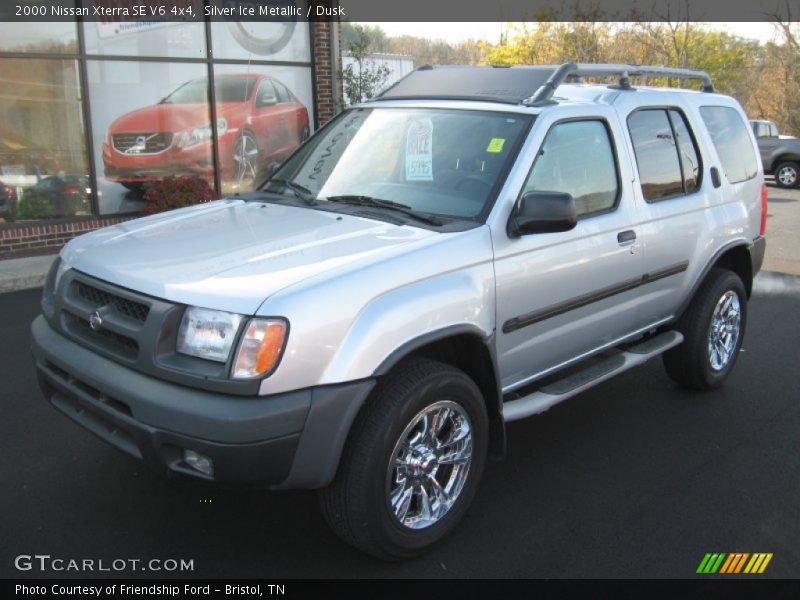 Silver Ice Metallic / Dusk 2000 Nissan Xterra SE V6 4x4