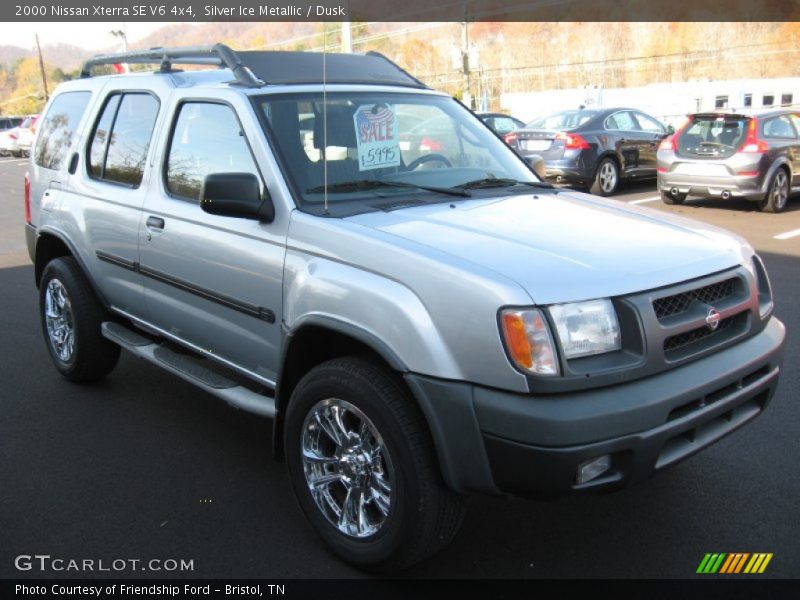 Silver Ice Metallic / Dusk 2000 Nissan Xterra SE V6 4x4