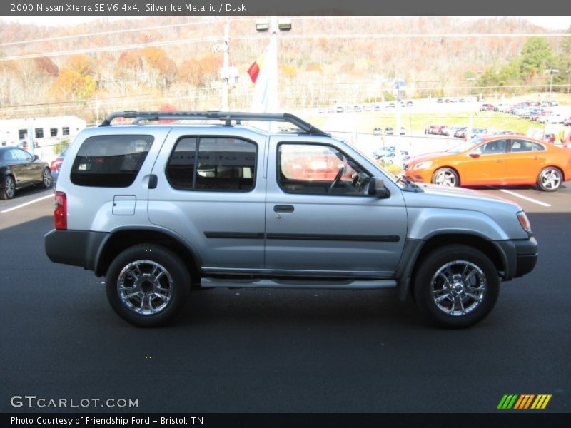 Silver Ice Metallic / Dusk 2000 Nissan Xterra SE V6 4x4