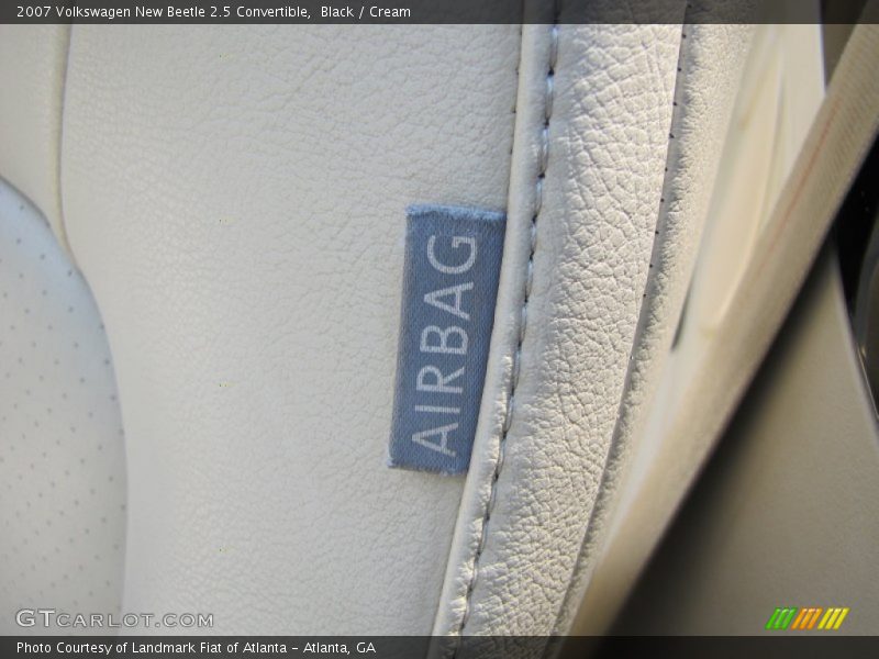 Black / Cream 2007 Volkswagen New Beetle 2.5 Convertible