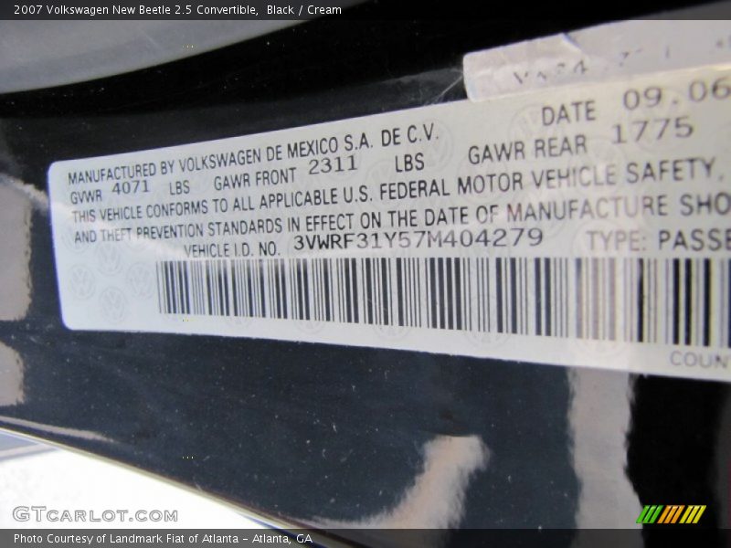 Black / Cream 2007 Volkswagen New Beetle 2.5 Convertible