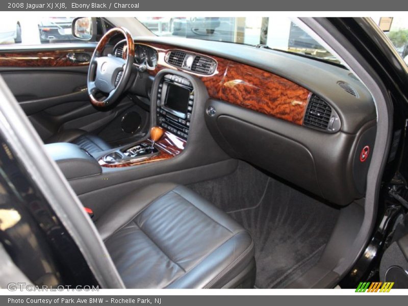 Ebony Black / Charcoal 2008 Jaguar XJ XJ8