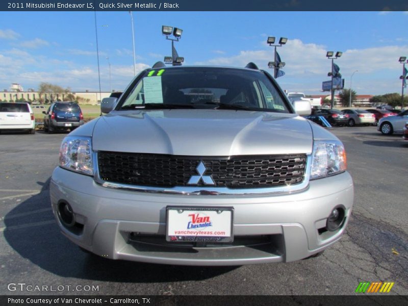 Quick Silver Metallic / Black 2011 Mitsubishi Endeavor LS