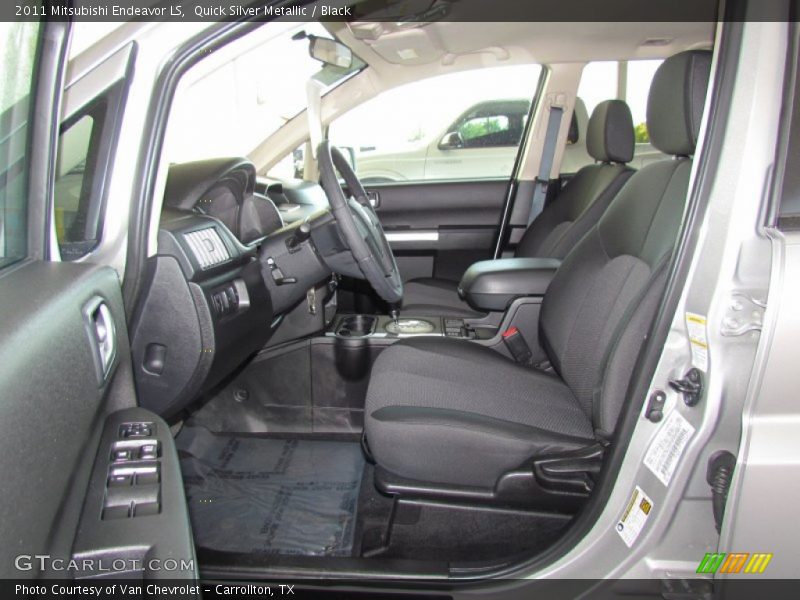  2011 Endeavor LS Black Interior