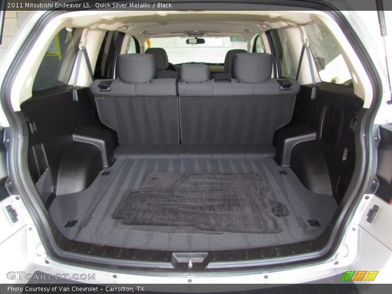  2011 Endeavor LS Trunk