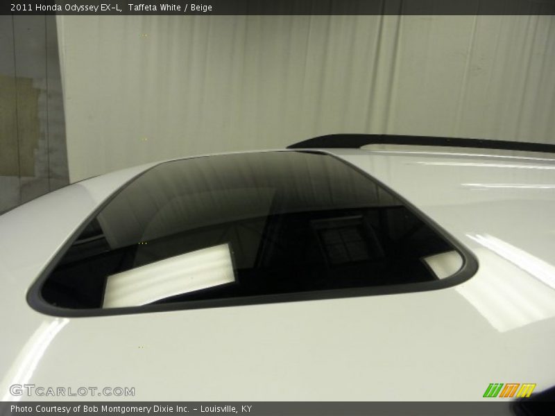 Taffeta White / Beige 2011 Honda Odyssey EX-L