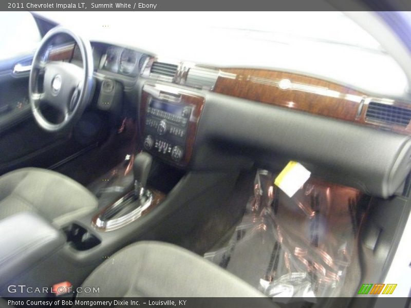 Summit White / Ebony 2011 Chevrolet Impala LT
