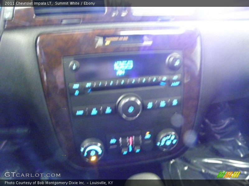 Summit White / Ebony 2011 Chevrolet Impala LT