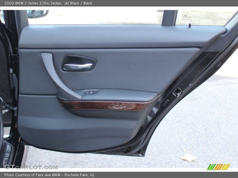 Jet Black / Black 2009 BMW 3 Series 328xi Sedan