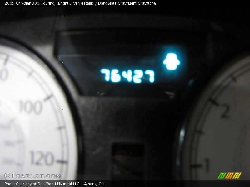 Bright Silver Metallic / Dark Slate Gray/Light Graystone 2005 Chrysler 300 Touring