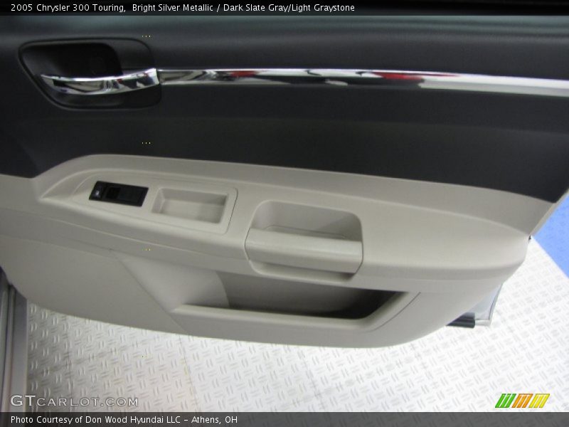 Bright Silver Metallic / Dark Slate Gray/Light Graystone 2005 Chrysler 300 Touring