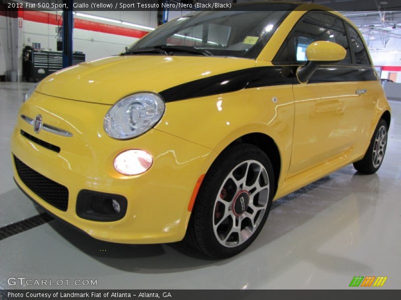 Giallo (Yellow) / Sport Tessuto Nero/Nero (Black/Black) 2012 Fiat 500 Sport
