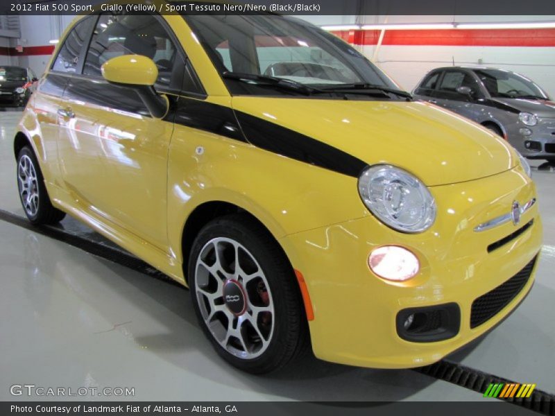 Front 3/4 View of 2012 500 Sport