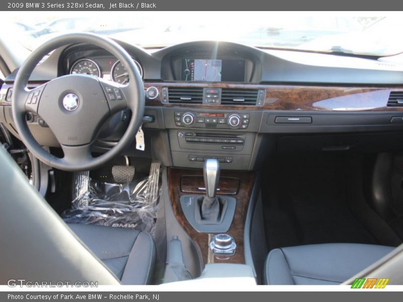 Jet Black / Black 2009 BMW 3 Series 328xi Sedan