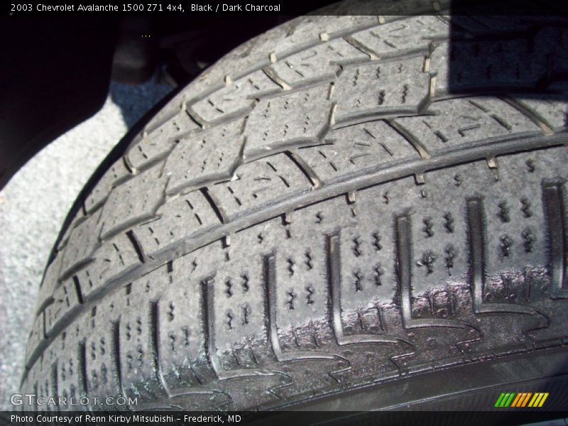 Black / Dark Charcoal 2003 Chevrolet Avalanche 1500 Z71 4x4