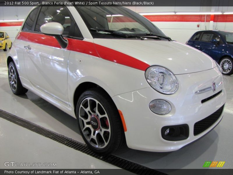 Bianco Perla (Pearl White) / Sport Tessuto Nero/Nero (Black/Black) 2012 Fiat 500 Sport