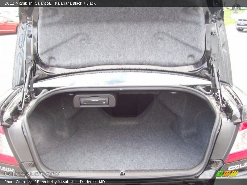  2012 Galant SE Trunk