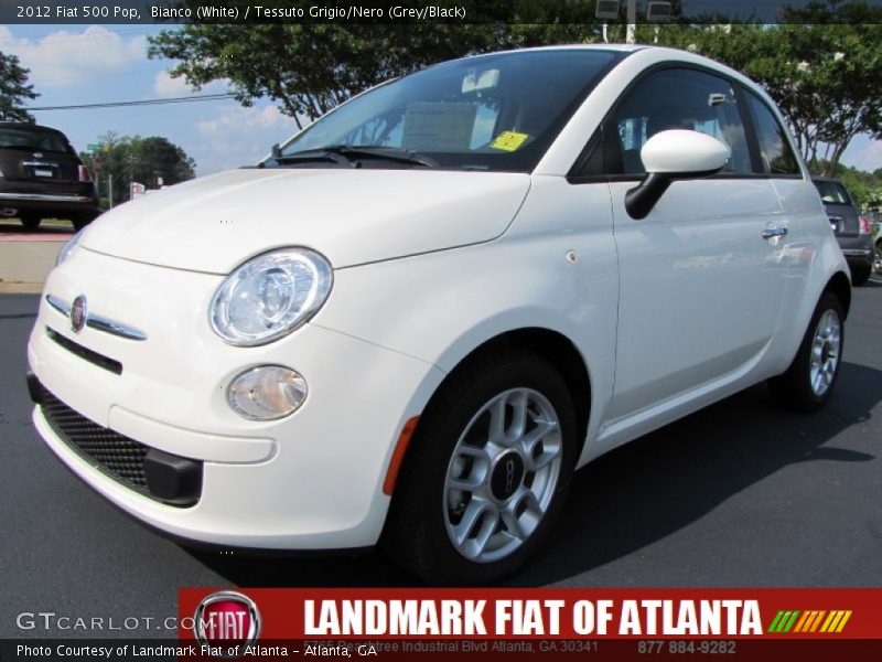 Bianco (White) / Tessuto Grigio/Nero (Grey/Black) 2012 Fiat 500 Pop