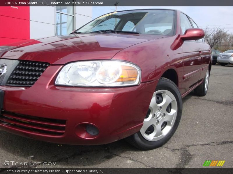 Inferno Red Metallic / Charcoal 2006 Nissan Sentra 1.8 S