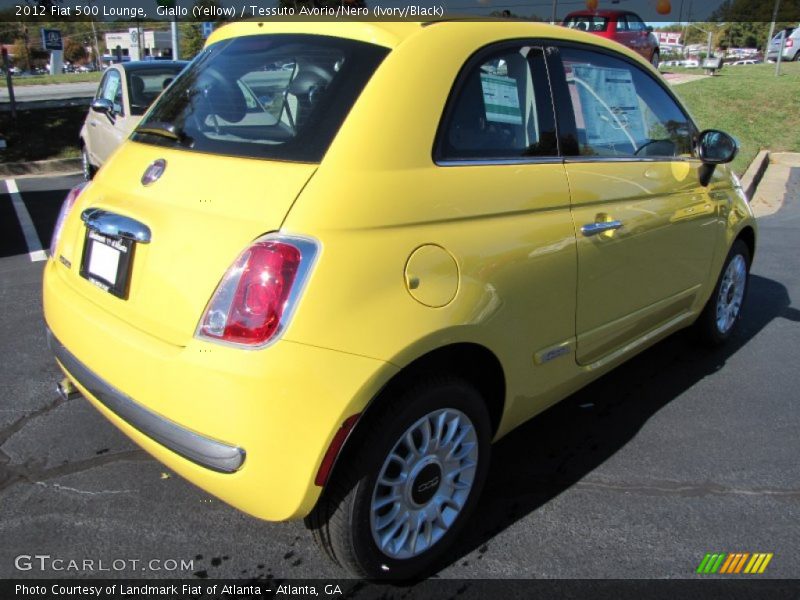 Giallo (Yellow) / Tessuto Avorio/Nero (Ivory/Black) 2012 Fiat 500 Lounge