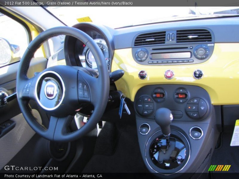 Giallo (Yellow) / Tessuto Avorio/Nero (Ivory/Black) 2012 Fiat 500 Lounge
