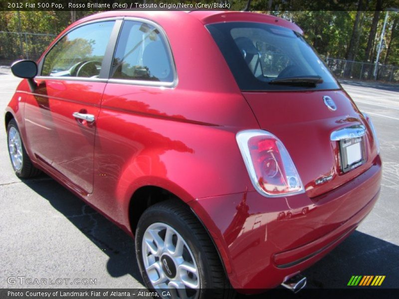 Rosso Brillante (Red) / Tessuto Grigio/Nero (Grey/Black) 2012 Fiat 500 Pop