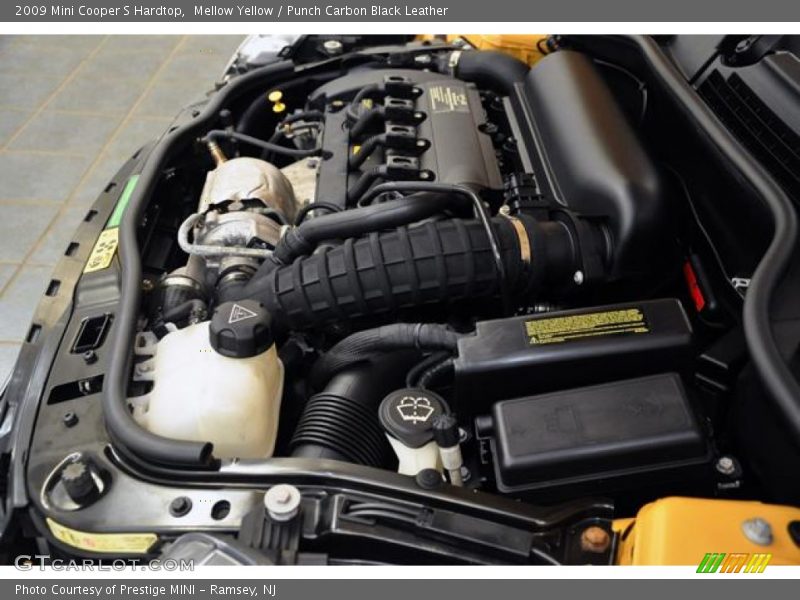 Mellow Yellow / Punch Carbon Black Leather 2009 Mini Cooper S Hardtop