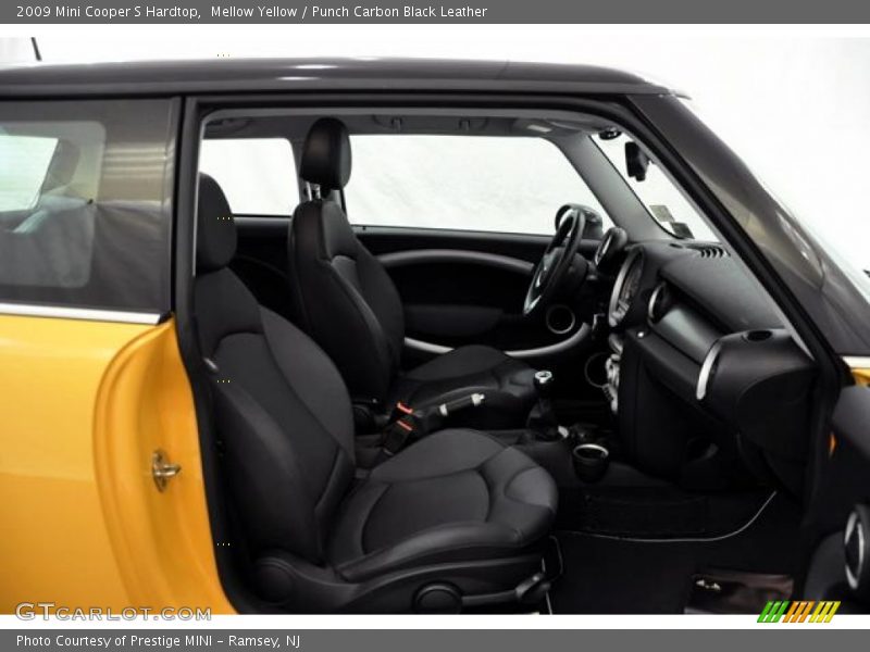 Mellow Yellow / Punch Carbon Black Leather 2009 Mini Cooper S Hardtop