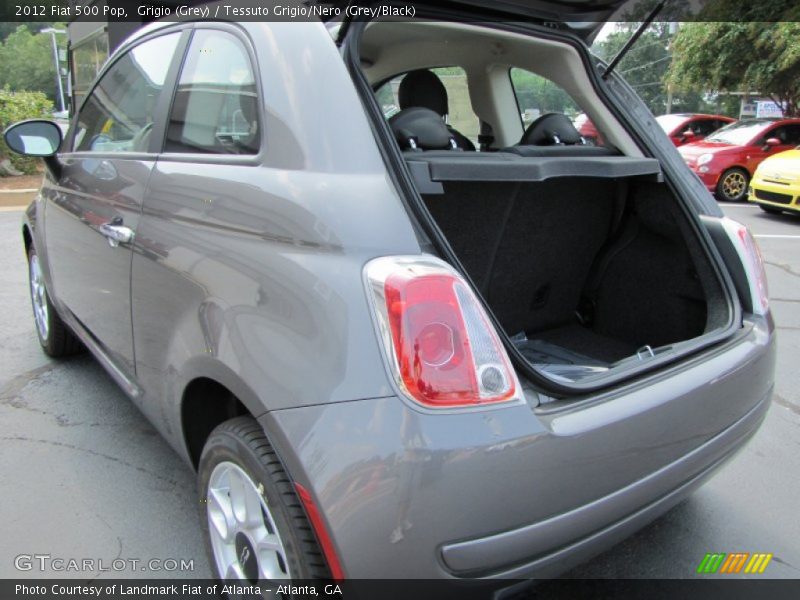 Grigio (Grey) / Tessuto Grigio/Nero (Grey/Black) 2012 Fiat 500 Pop