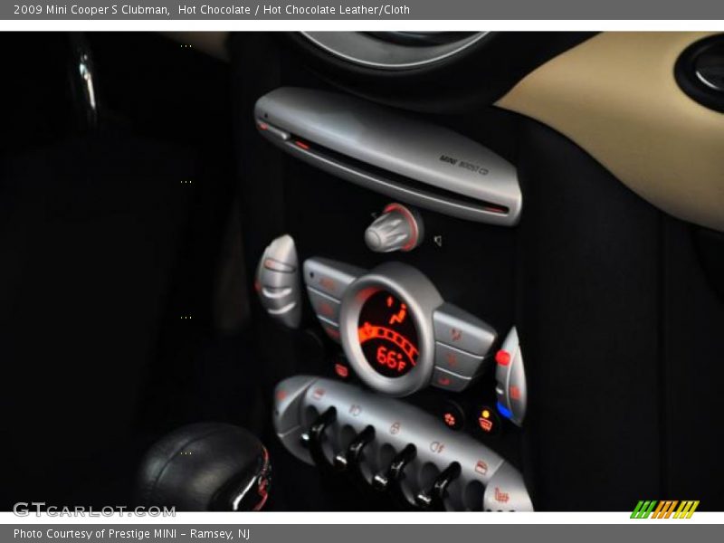 Hot Chocolate / Hot Chocolate Leather/Cloth 2009 Mini Cooper S Clubman