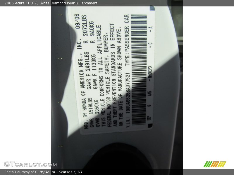 White Diamond Pearl / Parchment 2006 Acura TL 3.2