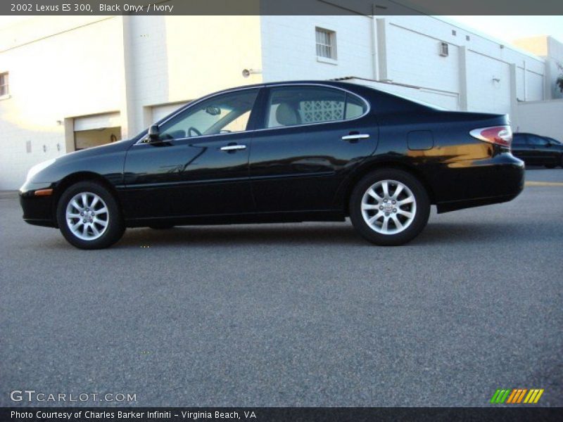 Black Onyx / Ivory 2002 Lexus ES 300