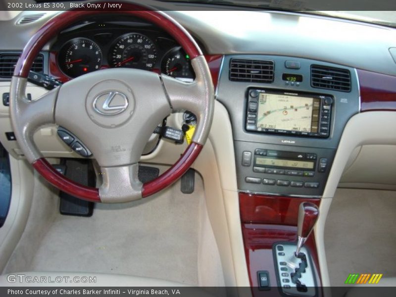 Black Onyx / Ivory 2002 Lexus ES 300