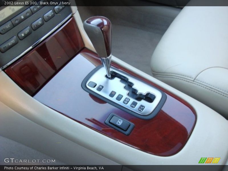 Black Onyx / Ivory 2002 Lexus ES 300