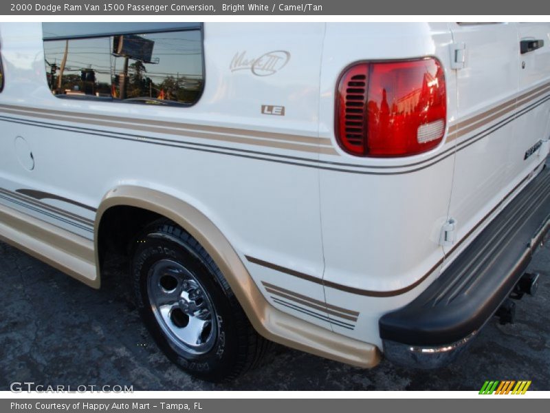 Bright White / Camel/Tan 2000 Dodge Ram Van 1500 Passenger Conversion