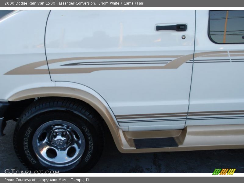 Bright White / Camel/Tan 2000 Dodge Ram Van 1500 Passenger Conversion