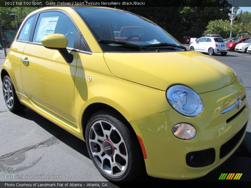 Front 3/4 View of 2012 500 Sport