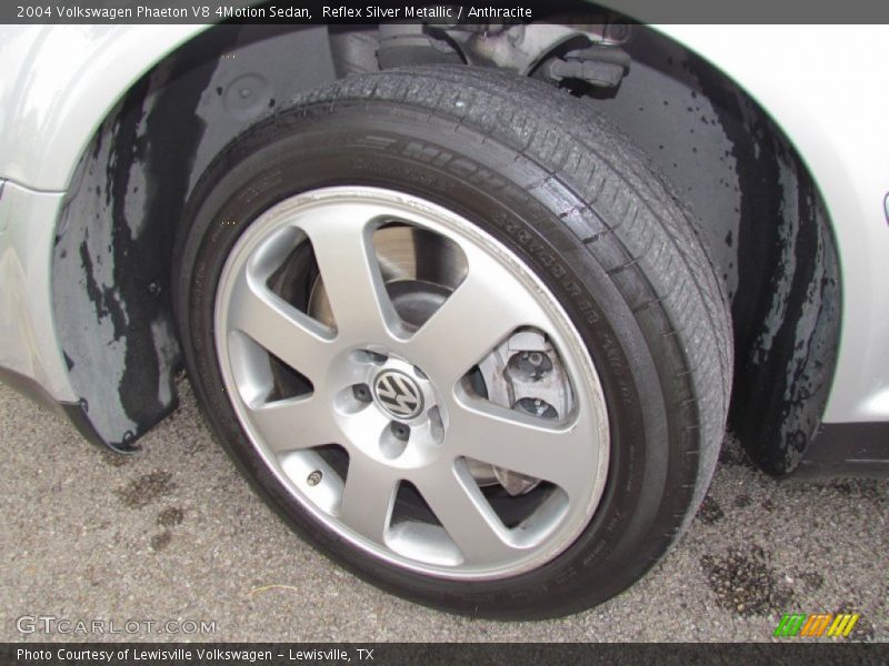 Reflex Silver Metallic / Anthracite 2004 Volkswagen Phaeton V8 4Motion Sedan