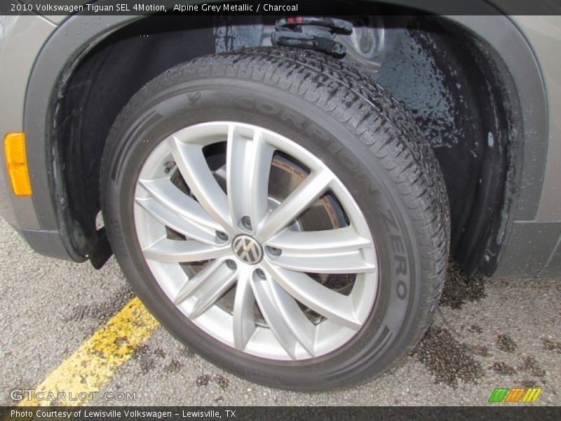 Alpine Grey Metallic / Charcoal 2010 Volkswagen Tiguan SEL 4Motion