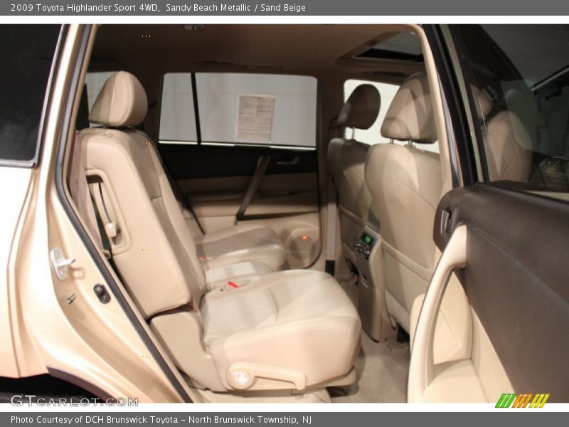 Sandy Beach Metallic / Sand Beige 2009 Toyota Highlander Sport 4WD