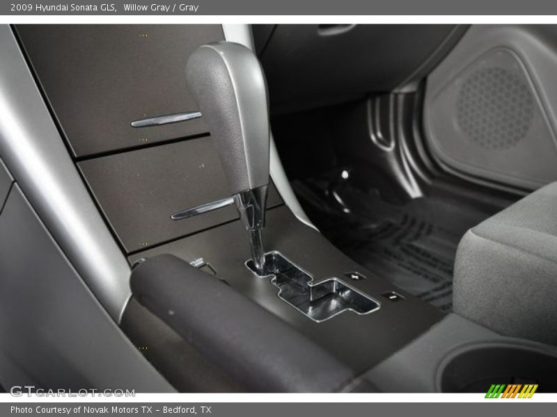 Willow Gray / Gray 2009 Hyundai Sonata GLS