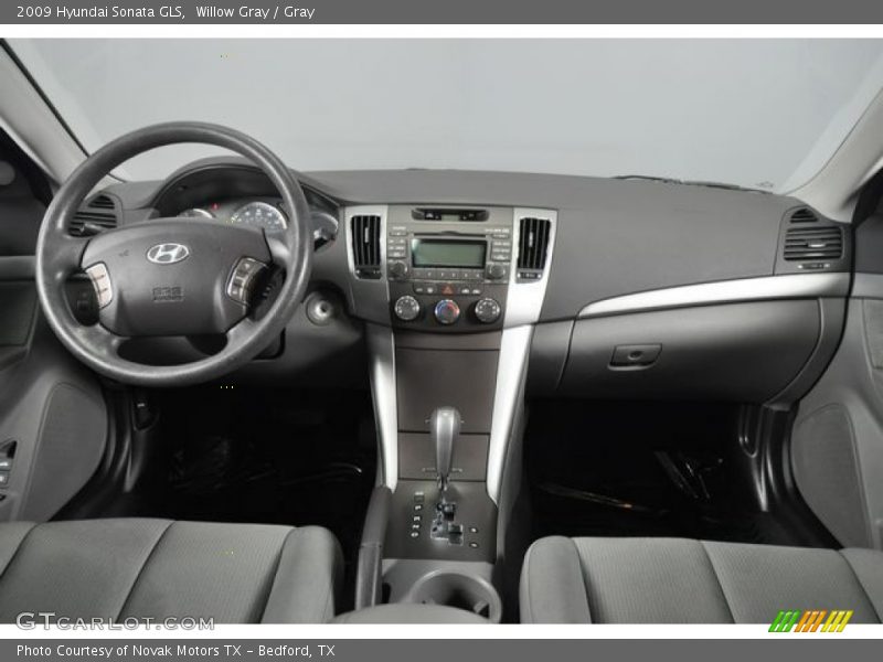 Willow Gray / Gray 2009 Hyundai Sonata GLS